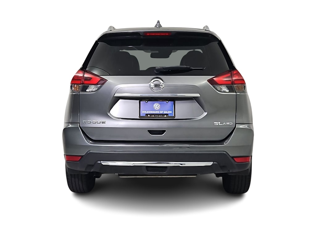 Thumbnail: 2017 Nissan Rogue - 5