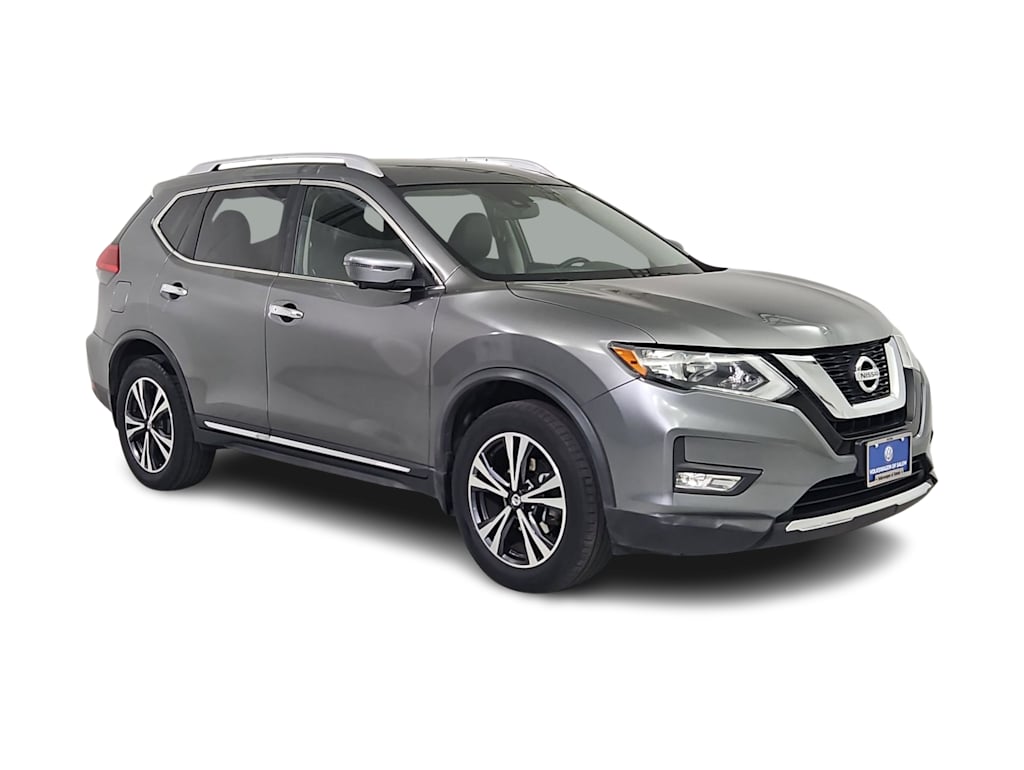 Thumbnail: 2017 Nissan Rogue - 24