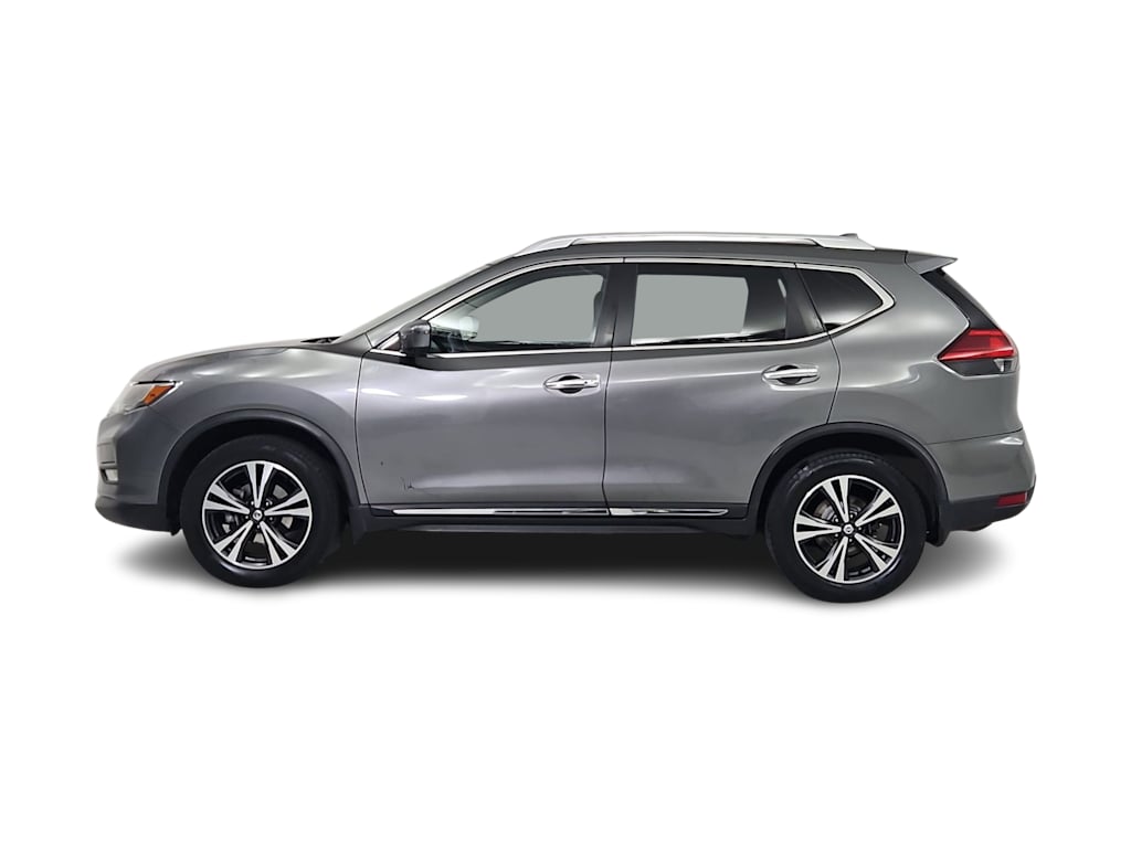 Thumbnail: 2017 Nissan Rogue - 3