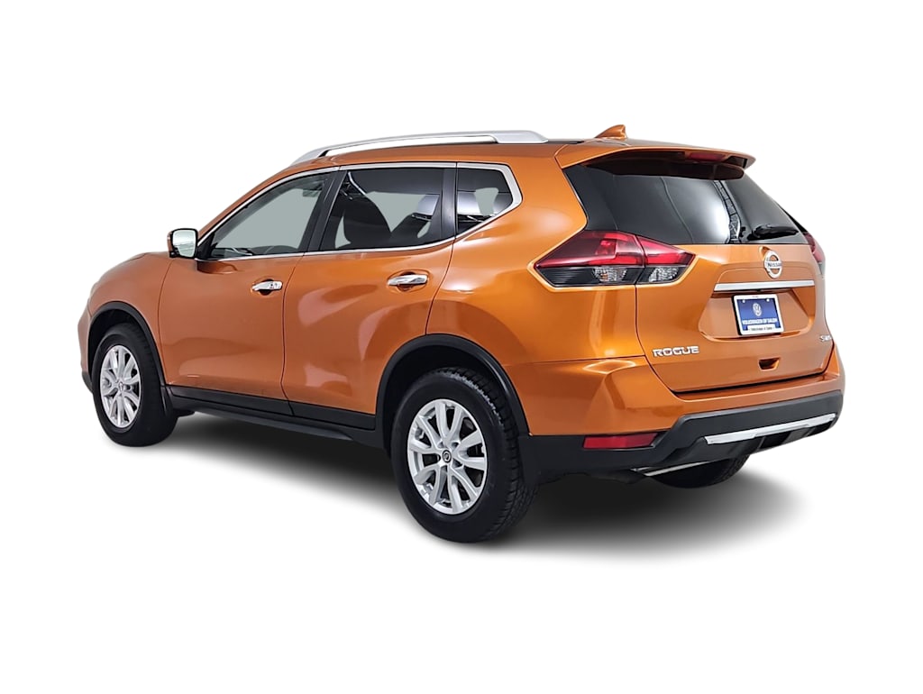 Thumbnail: 2018 Nissan Rogue - 4