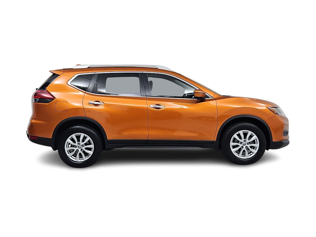 Thumbnail: 2018 Nissan Rogue - 22