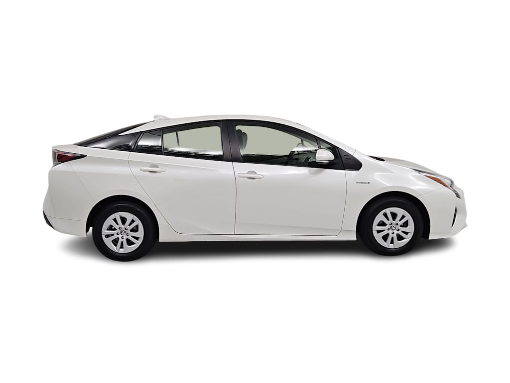 Thumbnail: 2016 Toyota Prius - 21