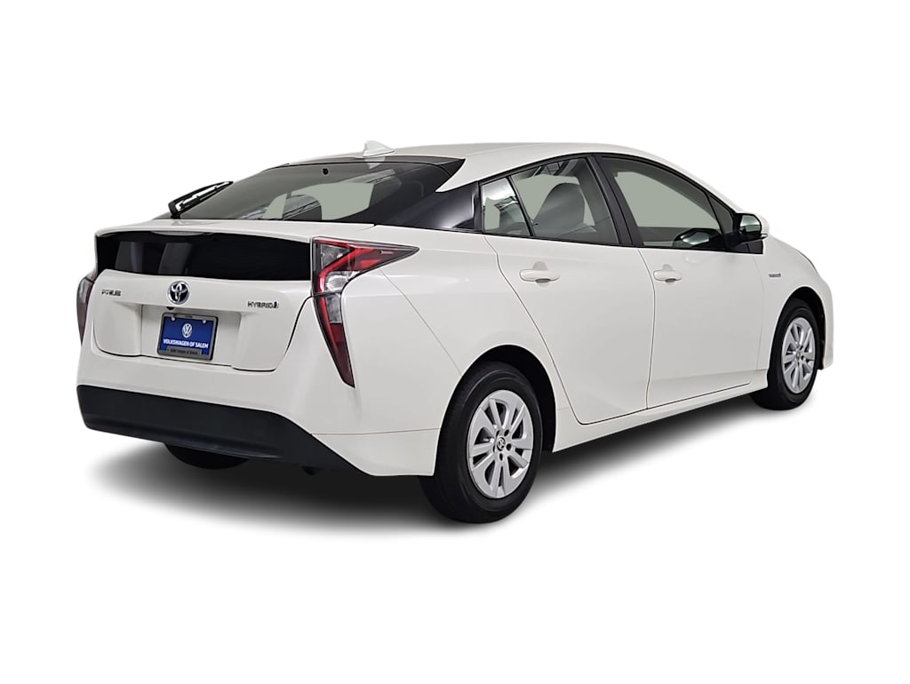 Thumbnail: 2016 Toyota Prius - 20