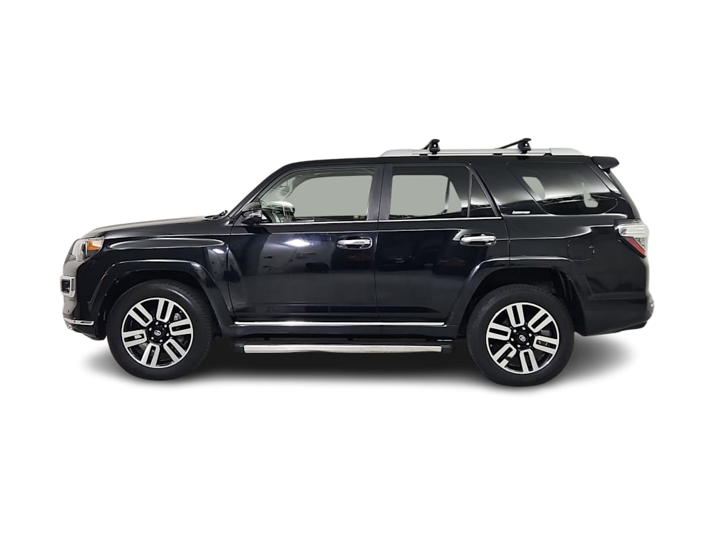 Thumbnail: 2015 Toyota 4Runner - 3