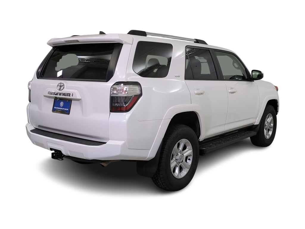 Thumbnail: 2023 Toyota 4Runner - 19