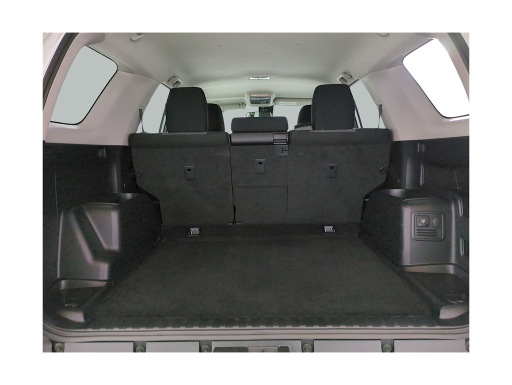 Thumbnail: 2023 Toyota 4Runner - 17