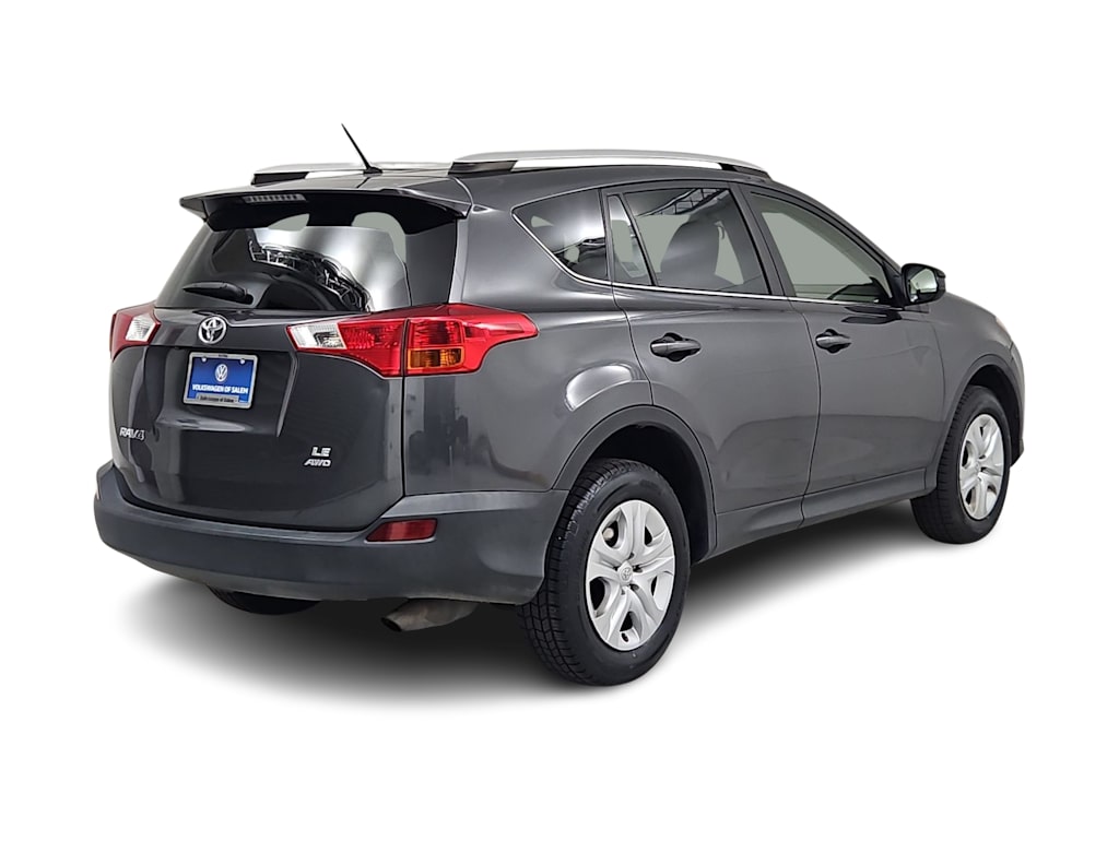 Thumbnail: 2015 Toyota RAV4 - 21