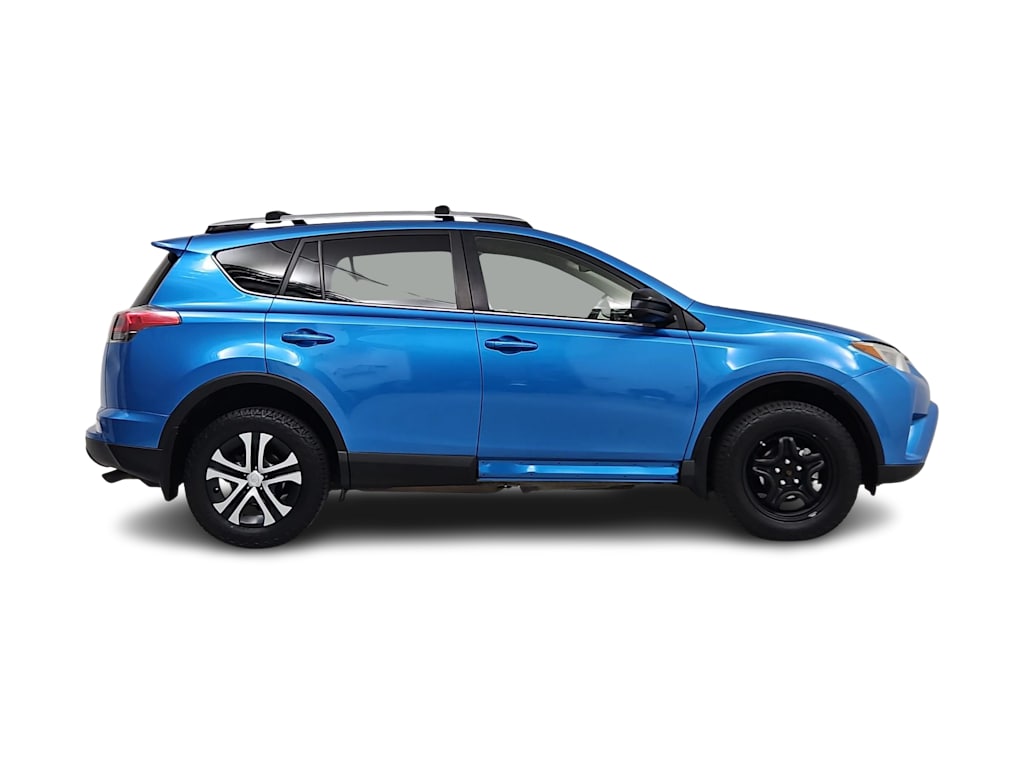 Thumbnail: 2018 Toyota RAV4 - 22
