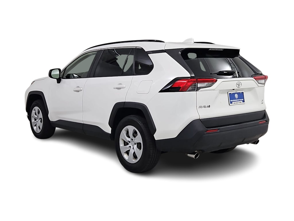 Thumbnail: 2019 Toyota RAV4 - 4