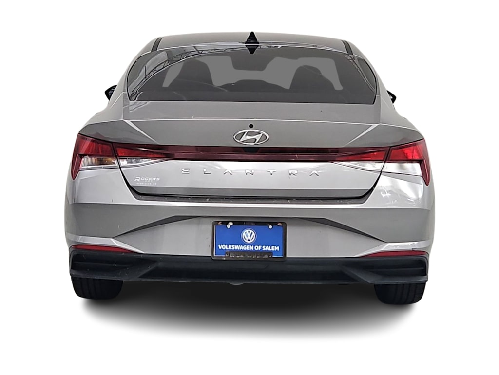 Thumbnail: 2023 Hyundai Elantra - 5