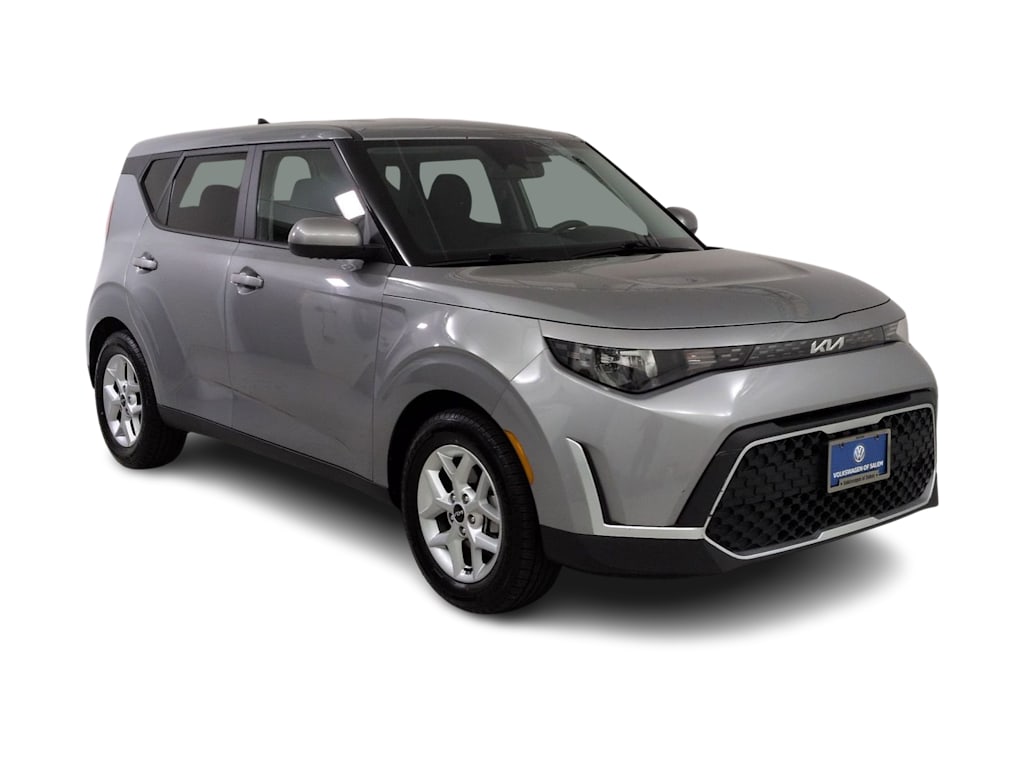 Thumbnail: 2023 Kia Soul - 18