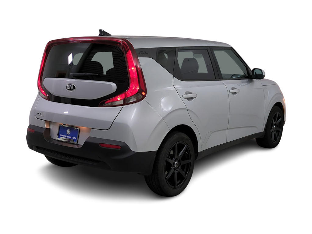 Thumbnail: 2021 Kia Soul - 21