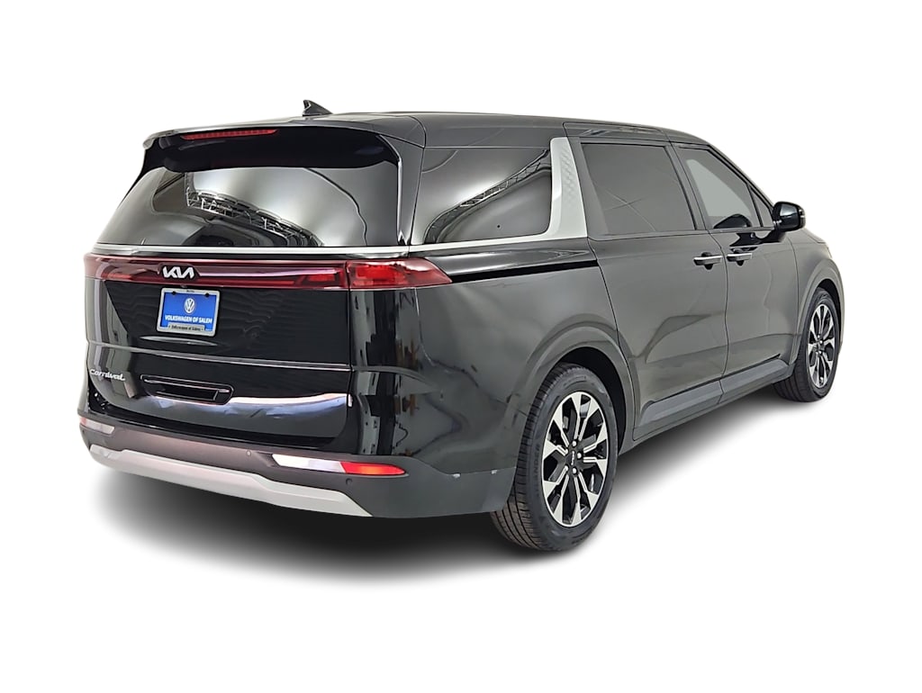 2022 Kia Carnival EX 20