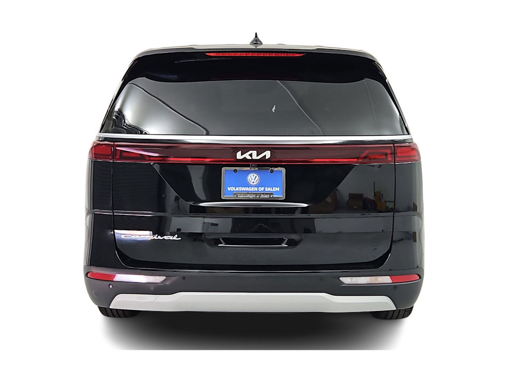 2022 Kia Carnival EX 5