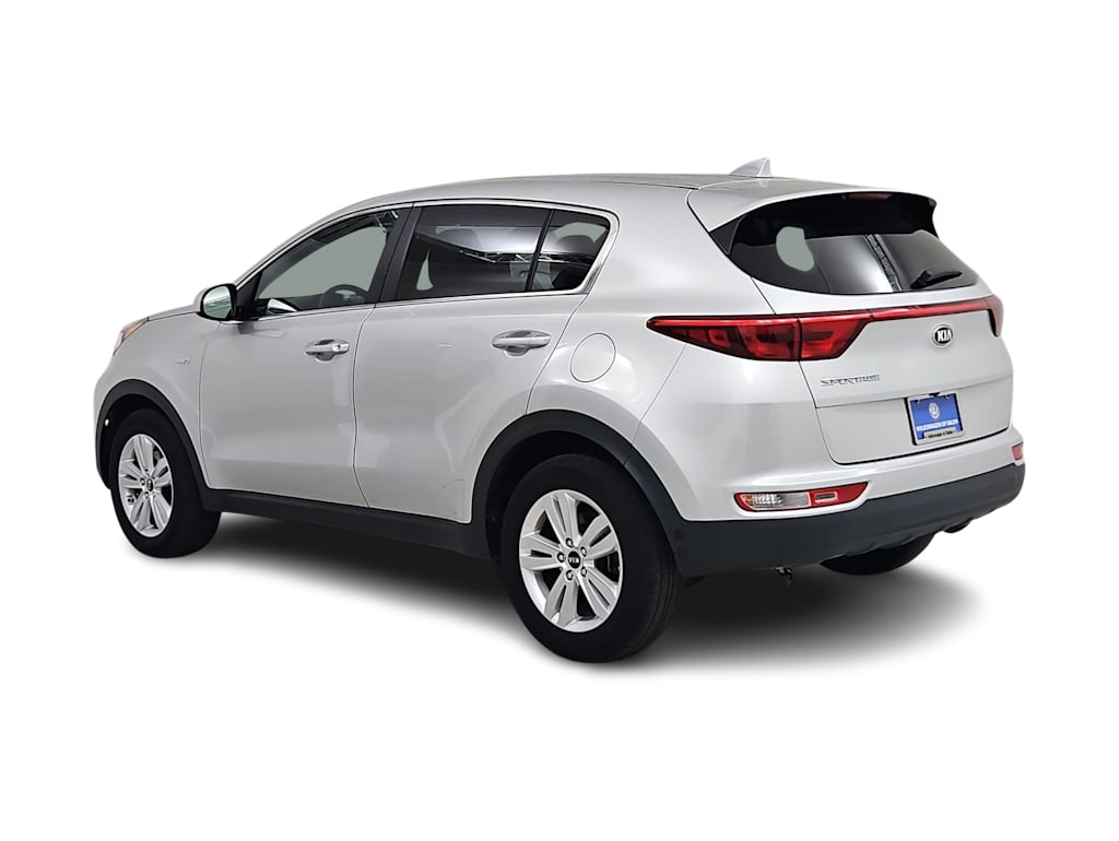 Thumbnail: 2017 Kia Sportage - 4