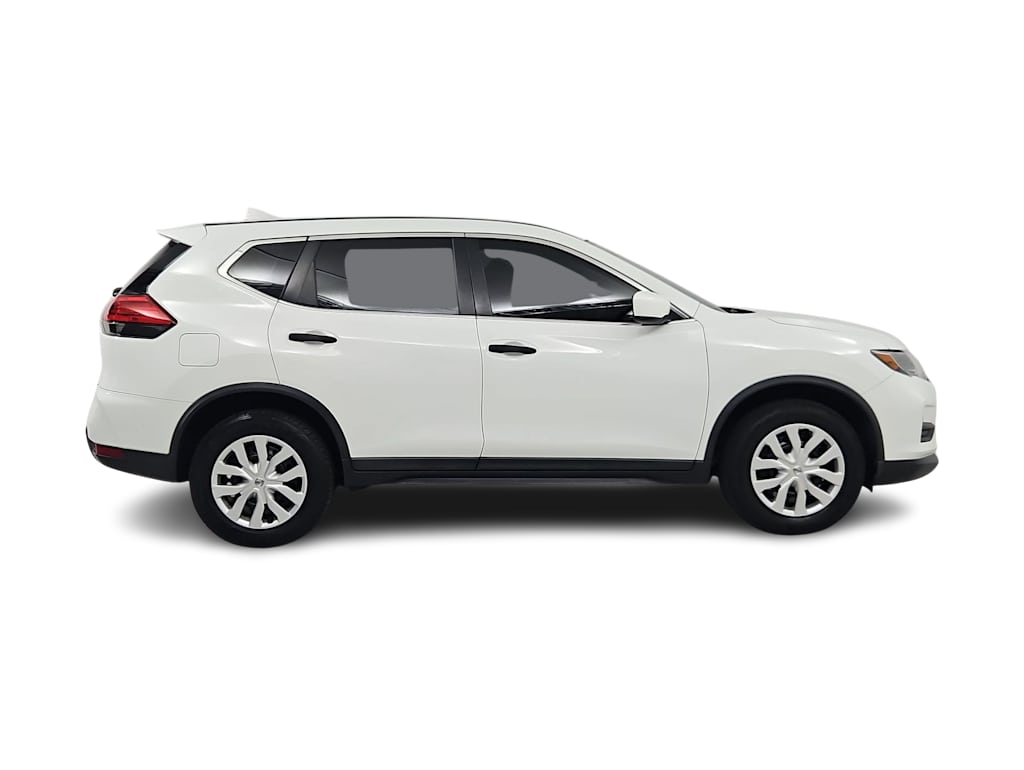 Thumbnail: 2017 Nissan Rogue - 23