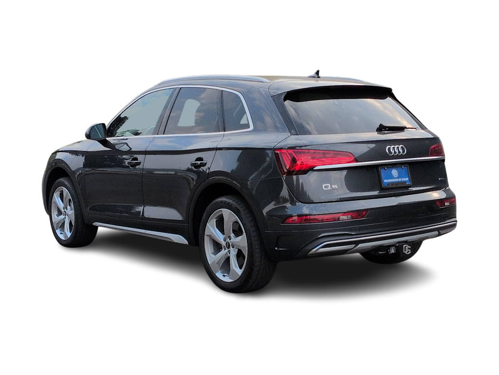 Thumbnail: 2021 Audi Q5 - 4