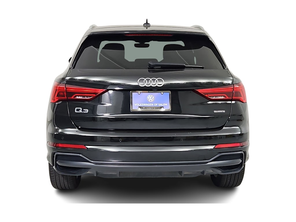 Thumbnail: 2022 Audi Q3 - 5