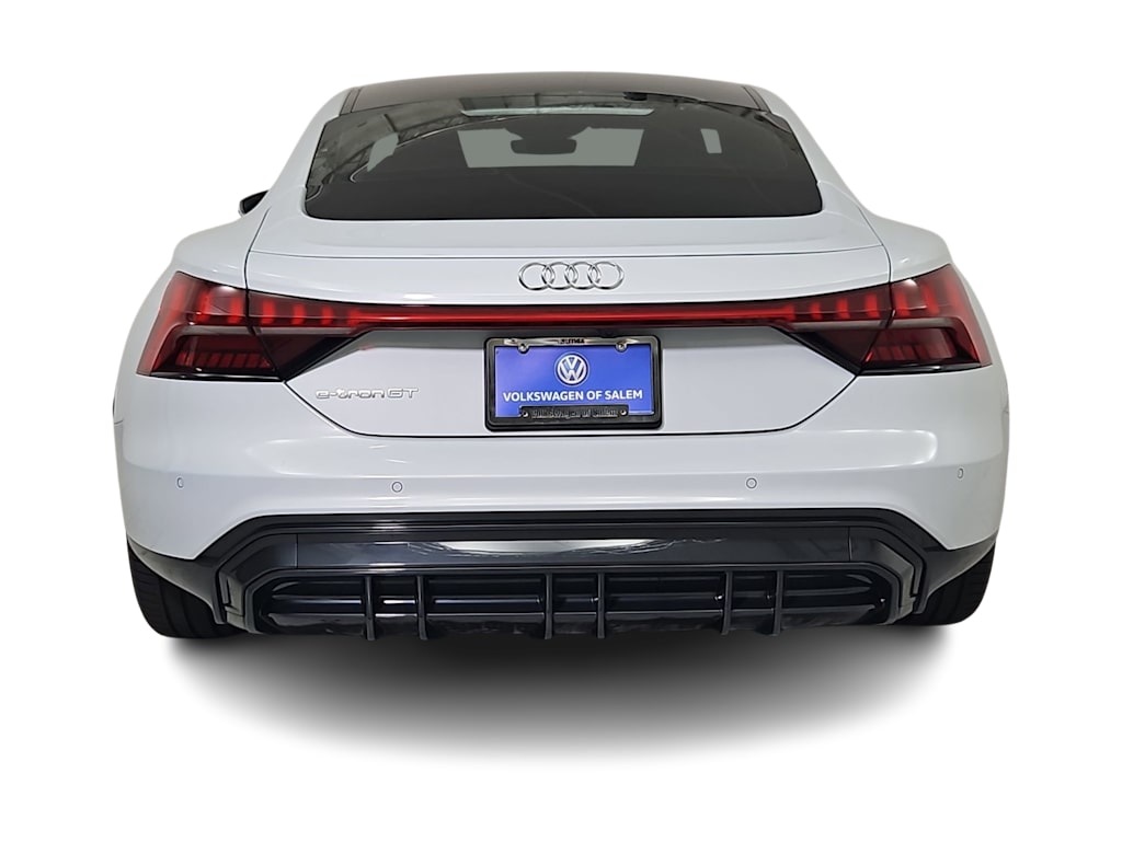 Thumbnail: 2023 Audi e-tron GT - 5
