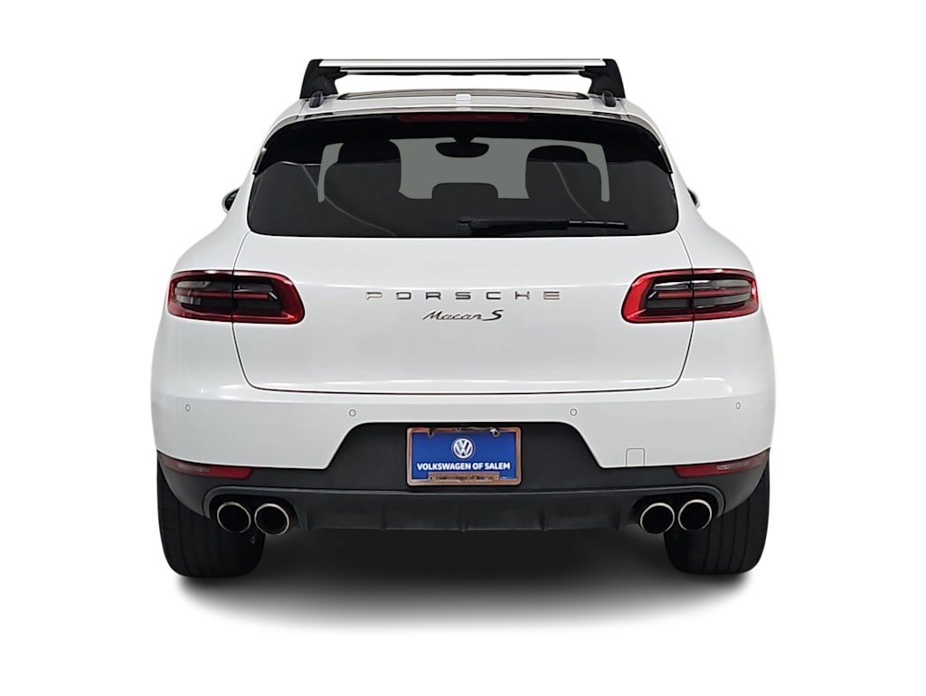Thumbnail: 2016 Porsche Macan - 5