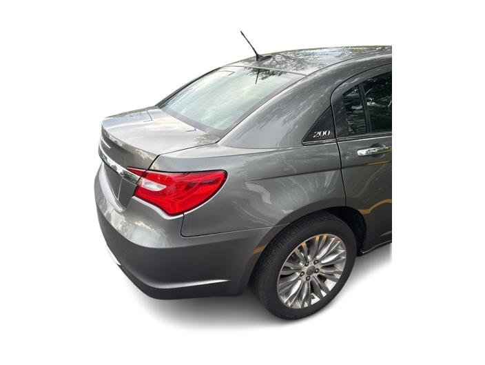 Thumbnail: 2012 Chrysler 200 - 12
