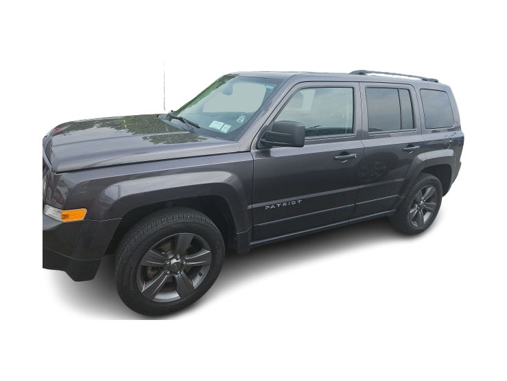 Thumbnail: 2015 Jeep Patriot - 3