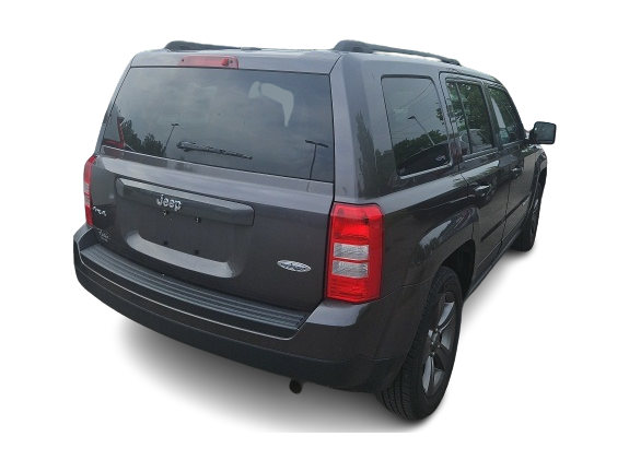Thumbnail: 2015 Jeep Patriot - 10