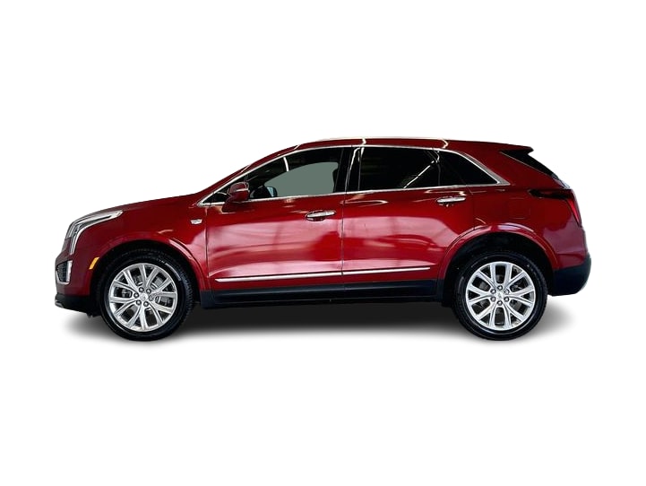 Thumbnail: 2022 Cadillac XT5 - 3