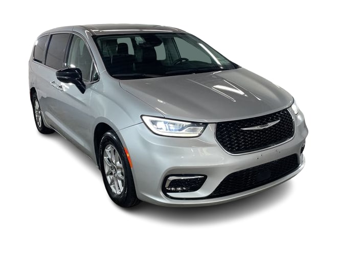 Thumbnail: 2024 Chrysler Pacifica - 10
