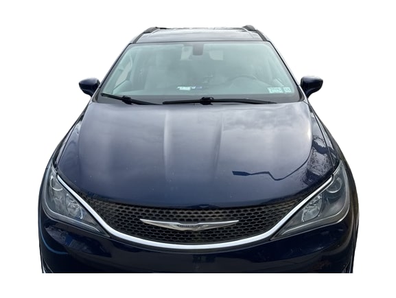 Thumbnail: 2017 Chrysler Pacifica - 5