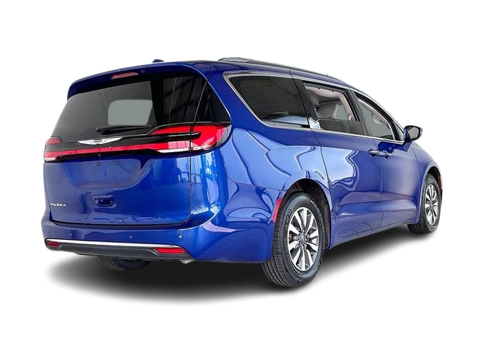 Thumbnail: 2021 Chrysler Pacifica - 23