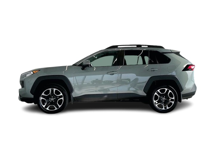 Thumbnail: 2019 Toyota RAV4 - 3