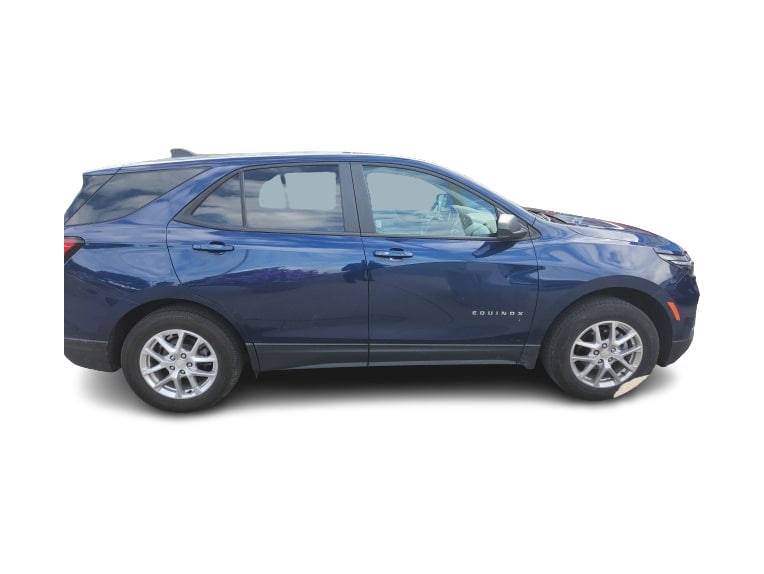 2023 Chevrolet Equinox LS 12