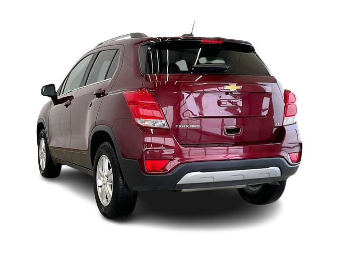 Thumbnail: 2017 Chevrolet Trax - 4