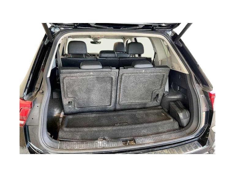 Thumbnail: 2019 Volkswagen Tiguan - 18