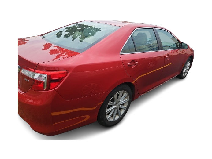Thumbnail: 2013 Toyota Camry - 9