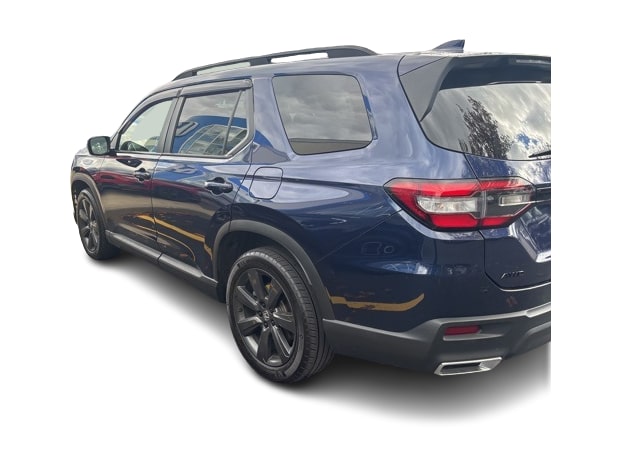 Thumbnail: 2023 Honda Pilot - 4