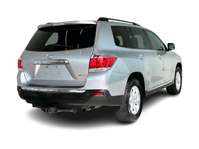 Thumbnail: 2012 Toyota Highlander - 23