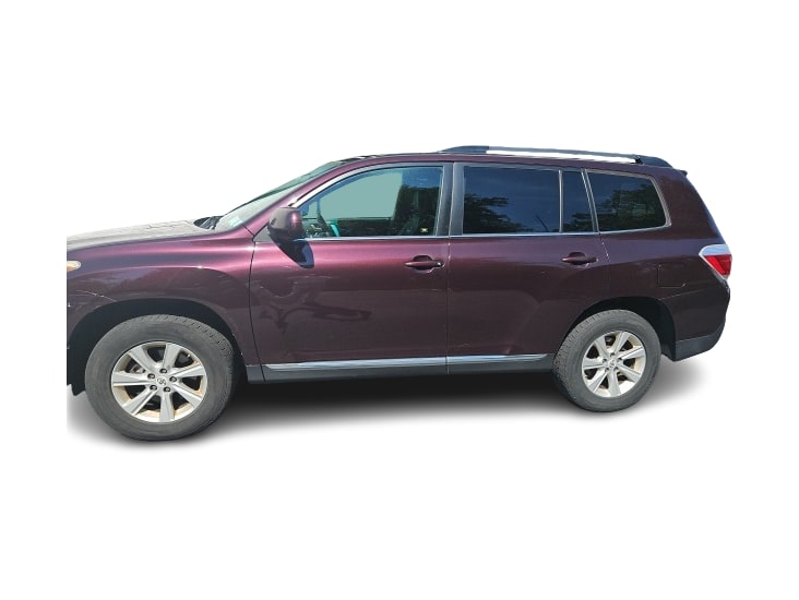 Thumbnail: 2013 Toyota Highlander - 3