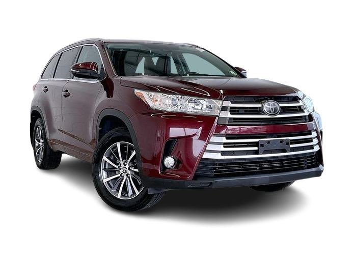 Thumbnail: 2017 Toyota Highlander - 22