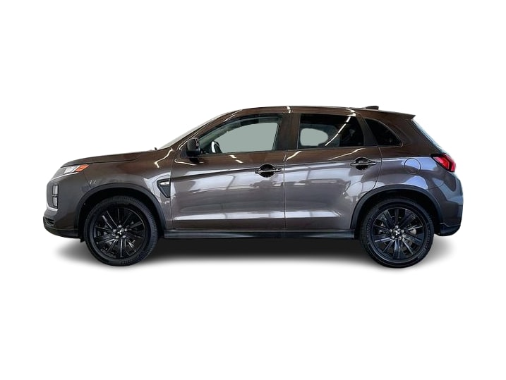 Thumbnail: 2021 Mitsubishi Outlander Sport - 3