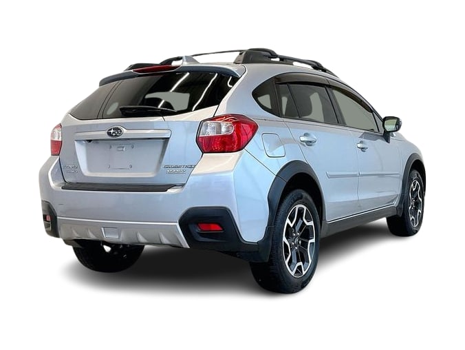 Thumbnail: 2017 Subaru Crosstrek - 24