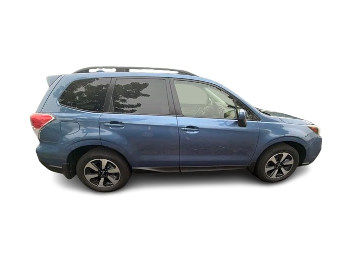 Thumbnail: 2018 Subaru Forester - 10
