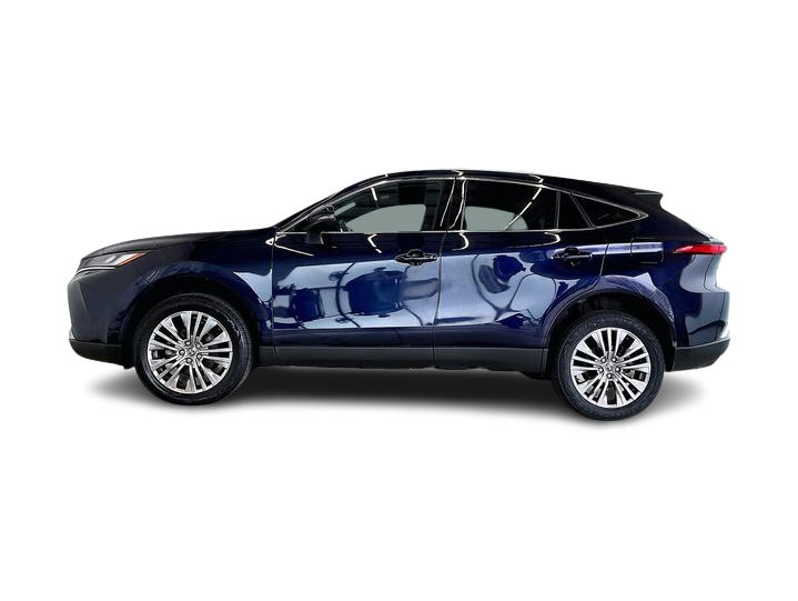 Thumbnail: 2023 Toyota Venza - 3