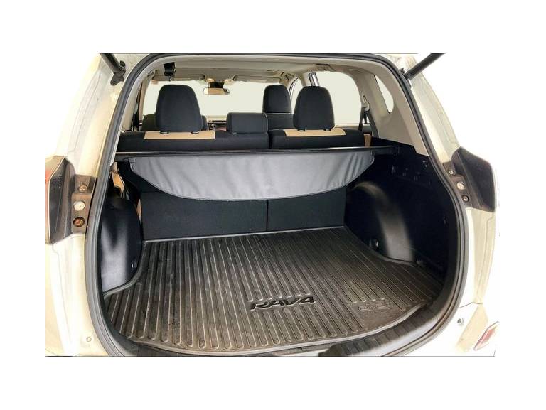 Thumbnail: 2018 Toyota RAV4 - 19