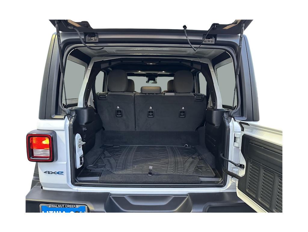 Thumbnail: 2024 Jeep Wrangler - 16