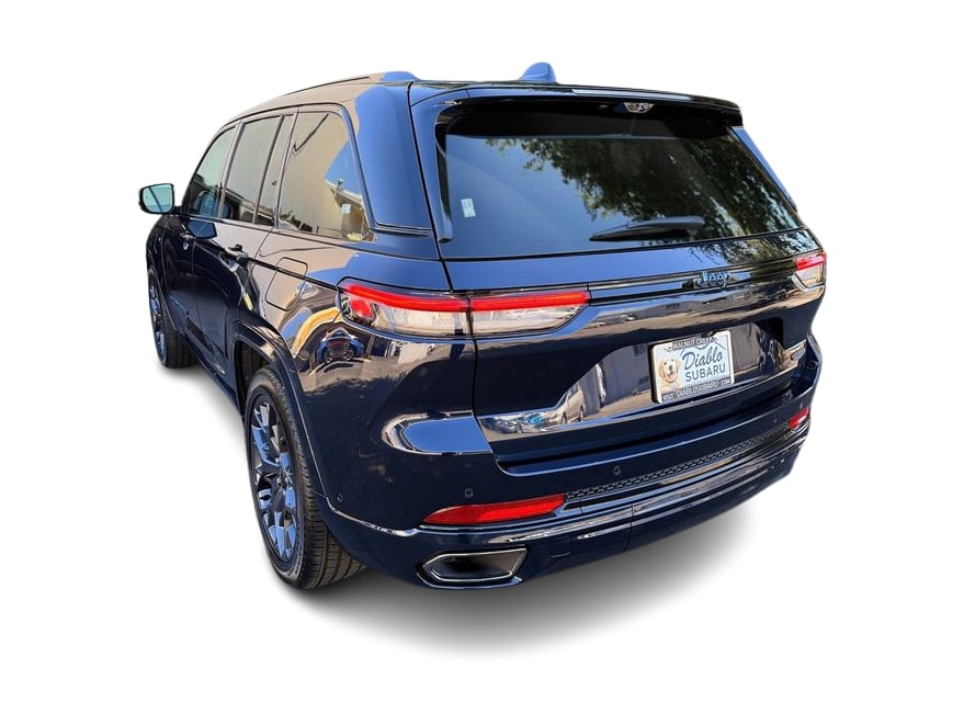 Thumbnail: 2023 Jeep Grand Cherokee - 4