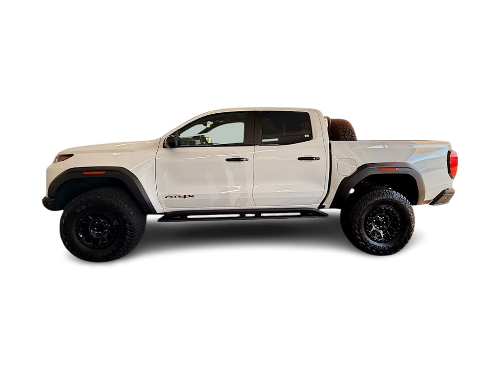 Thumbnail: 2025 GMC Canyon - 3