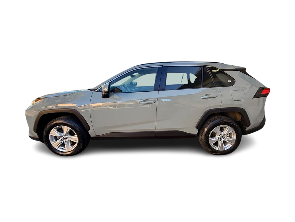 Thumbnail: 2020 Toyota RAV4 - 3