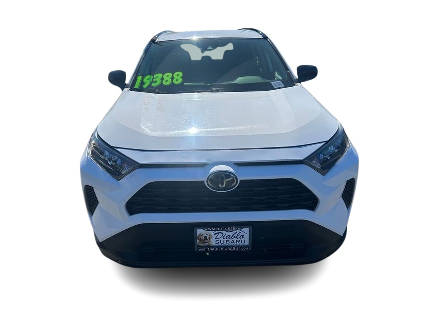 Thumbnail: 2019 Toyota RAV4 - 6